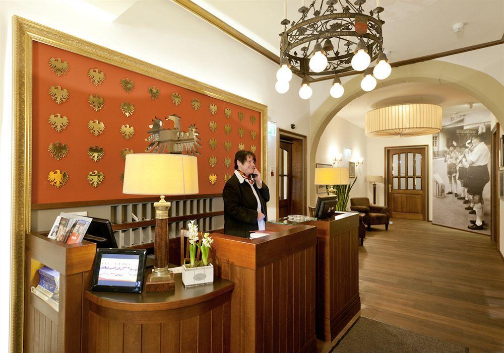 Stadt-Gut-Hotel Gasthof Goldener Adler Schwäbisch Hall Екстериор снимка