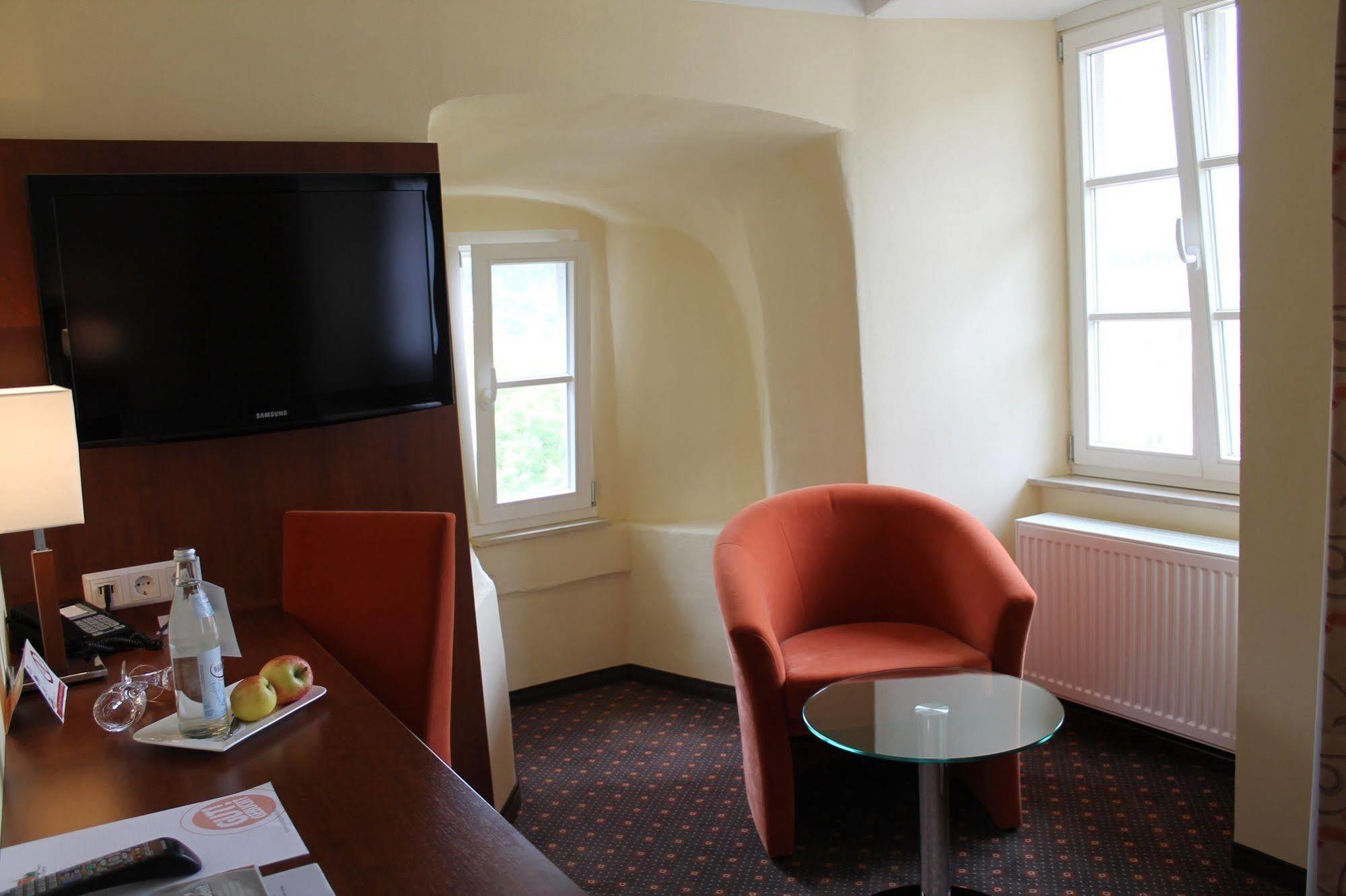 Stadt-Gut-Hotel Gasthof Goldener Adler Schwäbisch Hall Екстериор снимка