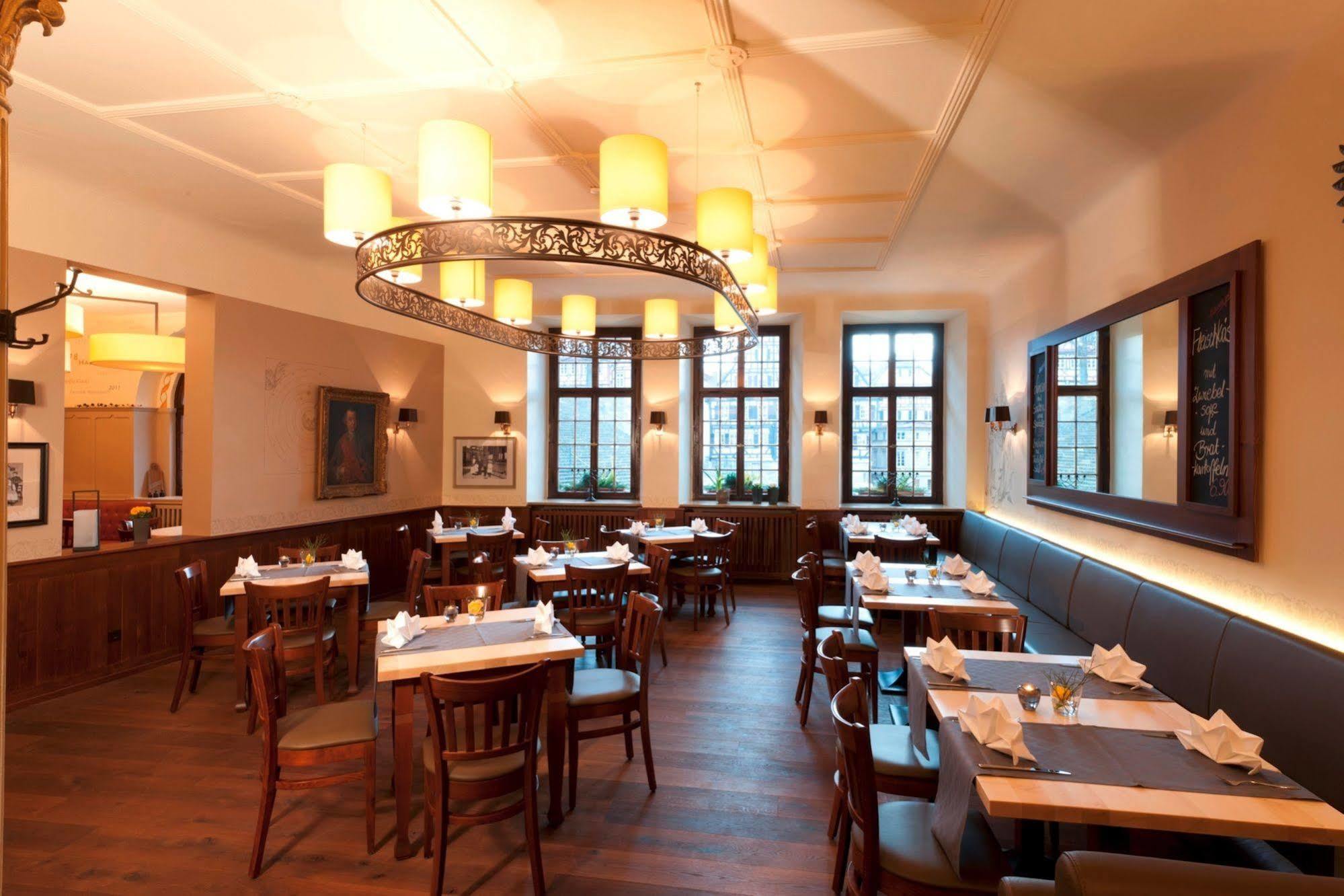 Stadt-Gut-Hotel Gasthof Goldener Adler Schwäbisch Hall Екстериор снимка